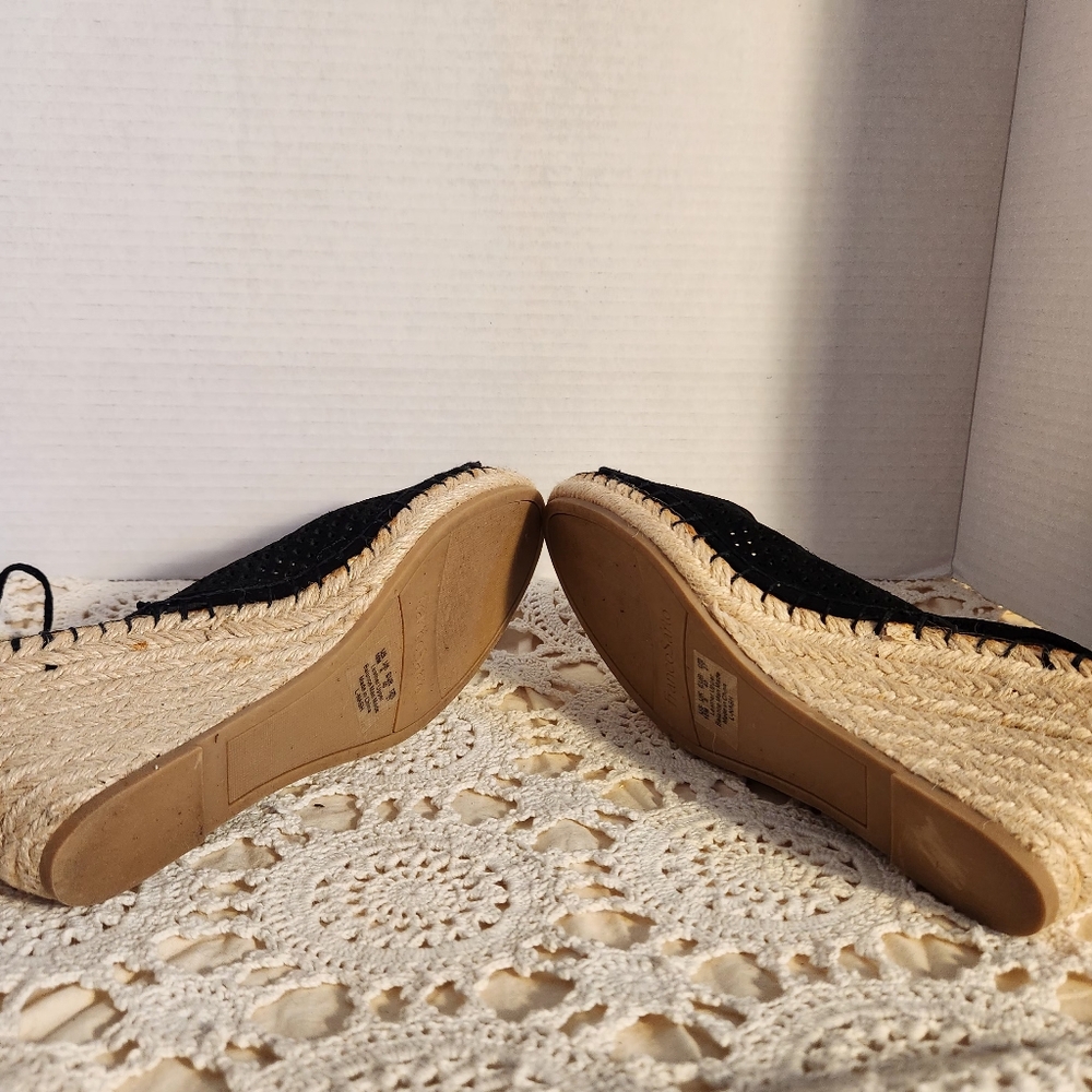 Franco Sarto Sandals - Picture 4 of 9